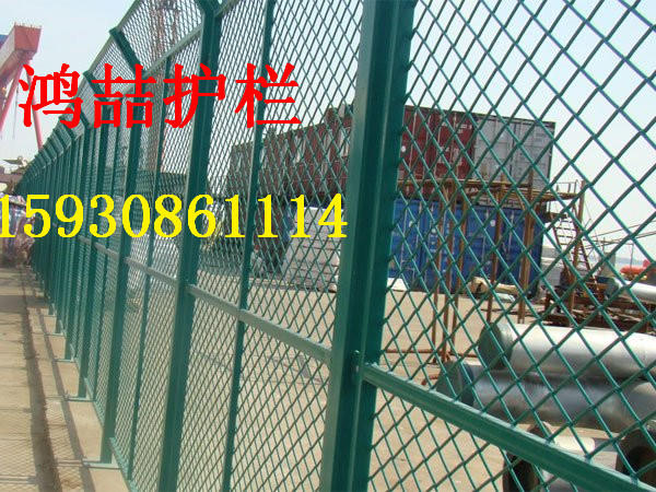 鋼板網(wǎng)護欄網(wǎng) 鋼板網(wǎng)護欄網(wǎng)